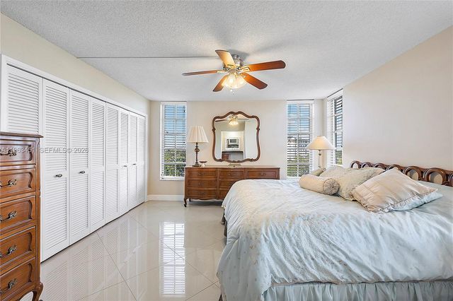 2940 N Course Dr 712, Pompano Beach, FL 33069