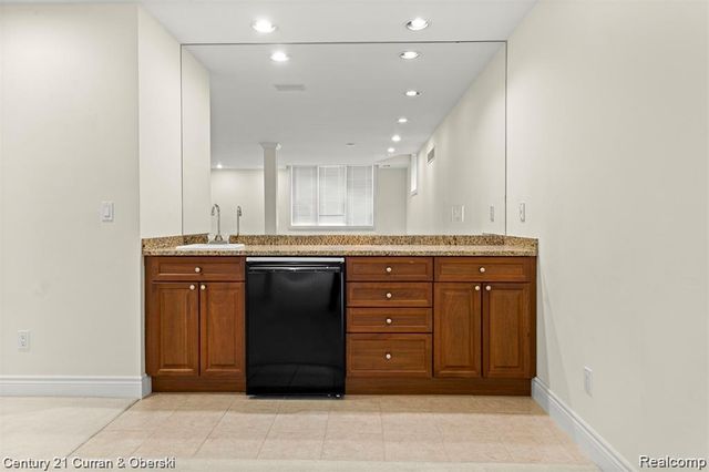 47611 Manorwood Drive, Northville Township, MI 48168