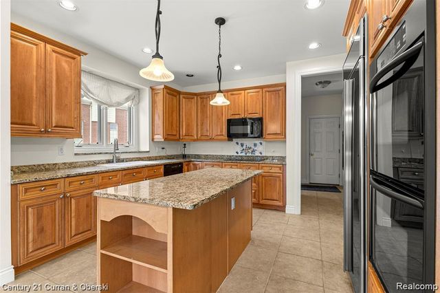 47611 Manorwood Drive, Northville Township, MI 48168