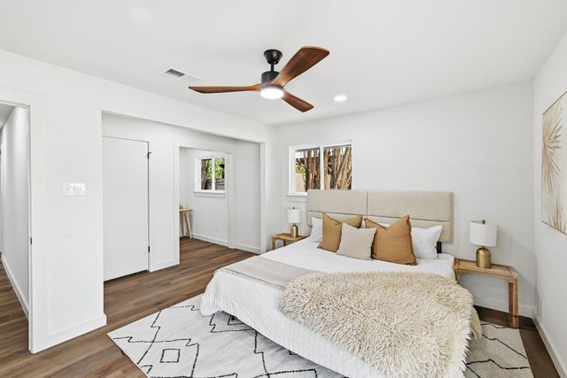 9801 Oak Hollow DR, Austin, TX 78758