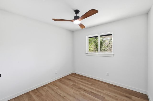 9801 Oak Hollow DR, Austin, TX 78758