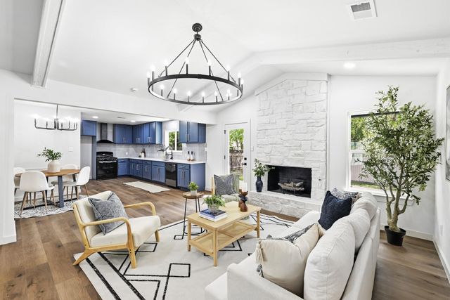 9801 Oak Hollow DR, Austin, TX 78758