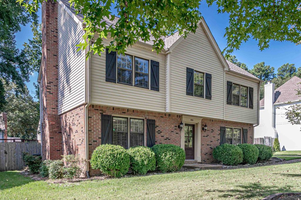 8091 RIDGETOWN LN, Germantown, TN 38138