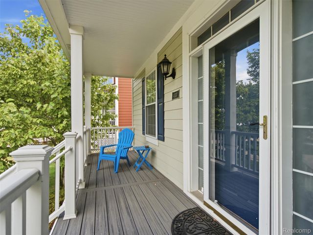 43137 Emerson Way, Novi, MI 48377