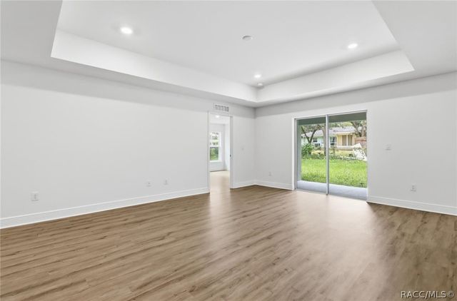 2290 W Autumn Place, Dunnellon, FL 34434