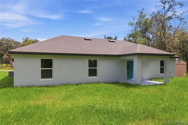 2290 W Autumn Place, Dunnellon, FL 34434