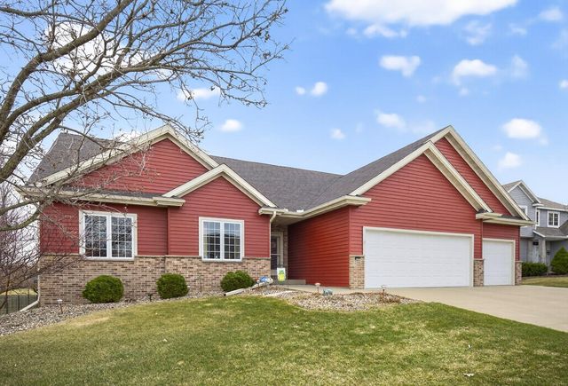 2306 Crimson Ridge Circle NW, Rochester, MN 55901