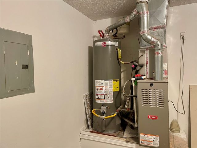 210 Parkcrest Drive, Bentonville, AR 72712