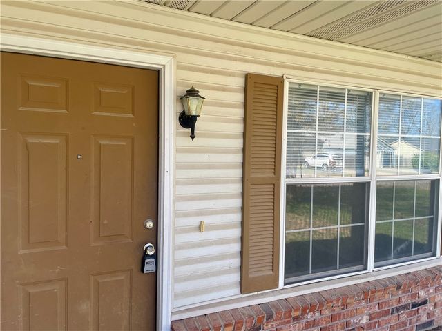 210 Parkcrest Drive, Bentonville, AR 72712