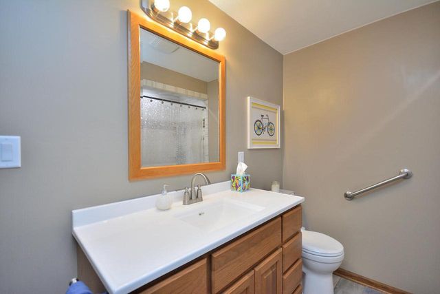 6709 Spruce LANE, Waterford, WI 53185