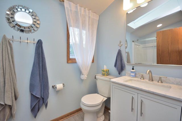 6709 Spruce LANE, Waterford, WI 53185