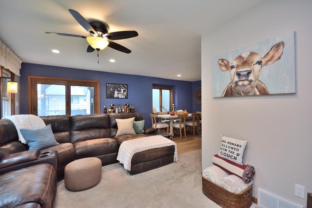 6709 Spruce LANE, Waterford, WI 53185