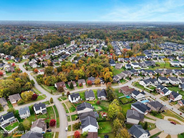 16915 Bowline View Trail, Louisville, KY 40245
