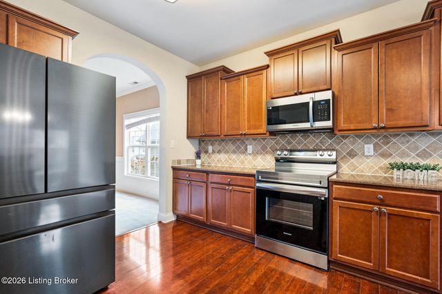 16915 Bowline View Trail, Louisville, KY 40245