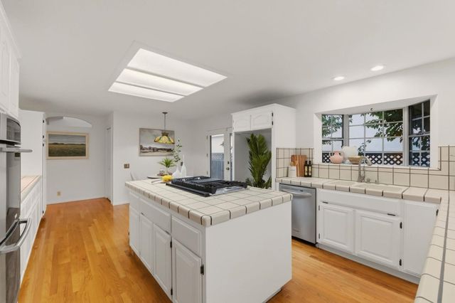 7609 Santa Paula Drive, Gilroy, CA 95020