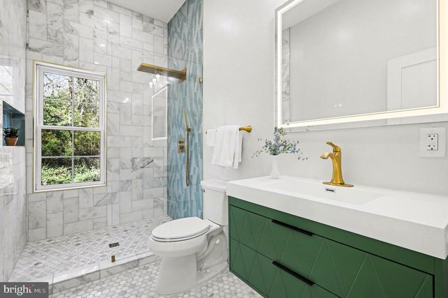 9414 WADSWORTH DR, Bethesda, MD 20817