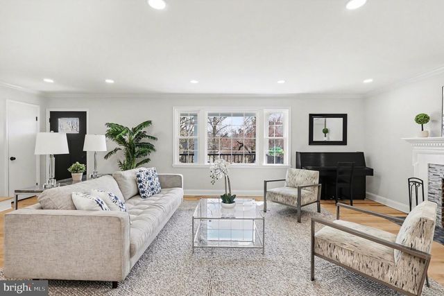 9414 WADSWORTH DR, Bethesda, MD 20817