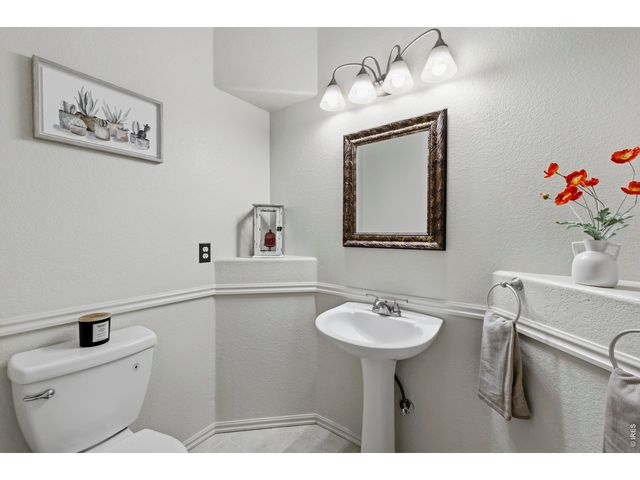 9734 Red Oakes Dr, Highlands Ranch, CO 80126