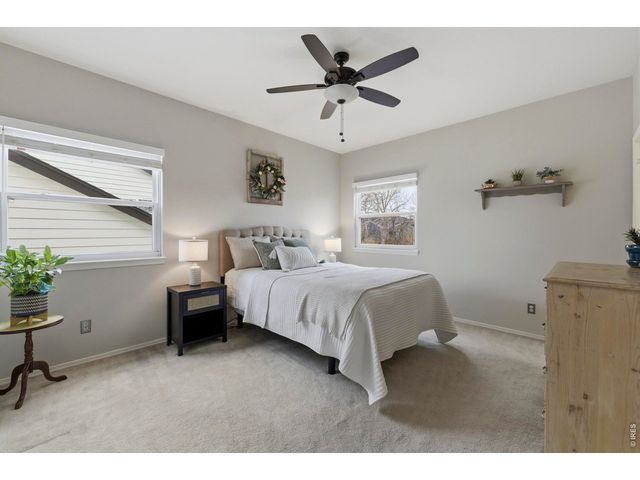 9734 Red Oakes Dr, Highlands Ranch, CO 80126