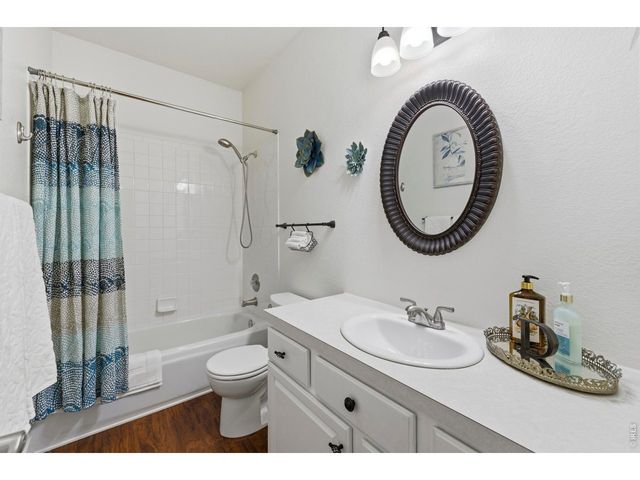 9734 Red Oakes Dr, Highlands Ranch, CO 80126