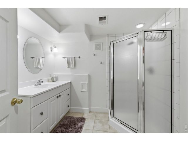 9734 Red Oakes Dr, Highlands Ranch, CO 80126