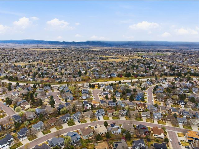 9734 Red Oakes Dr, Highlands Ranch, CO 80126