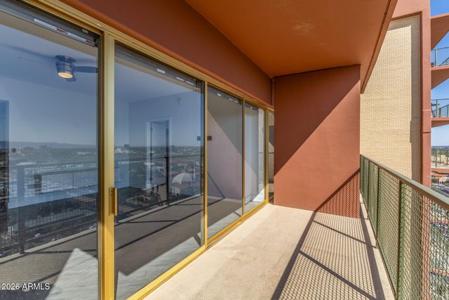 4750 N CENTRAL Avenue E16, Phoenix, AZ 85012