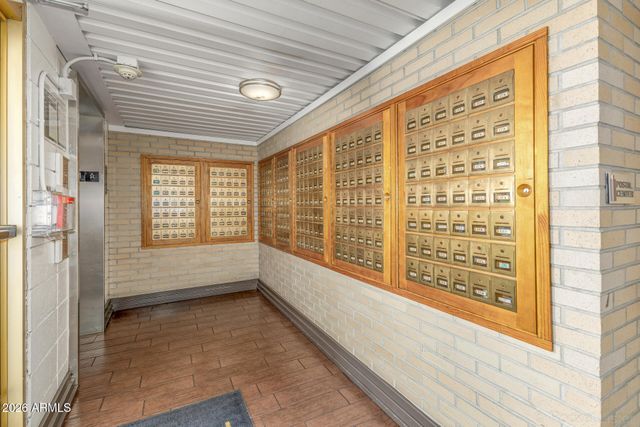 4750 N CENTRAL Avenue E16, Phoenix, AZ 85012