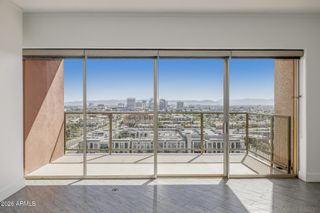 4750 N CENTRAL Avenue E16, Phoenix, AZ 85012