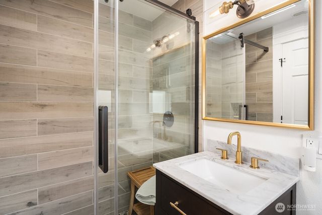 16207 NE 165th Street, Woodinville, WA 98072