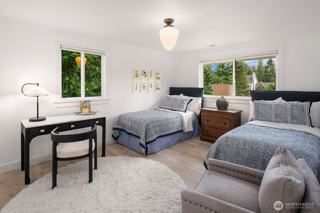 16207 NE 165th Street, Woodinville, WA 98072
