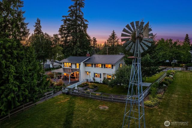 16207 NE 165th Street, Woodinville, WA 98072