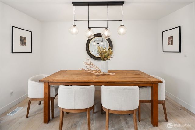 16207 NE 165th Street, Woodinville, WA 98072