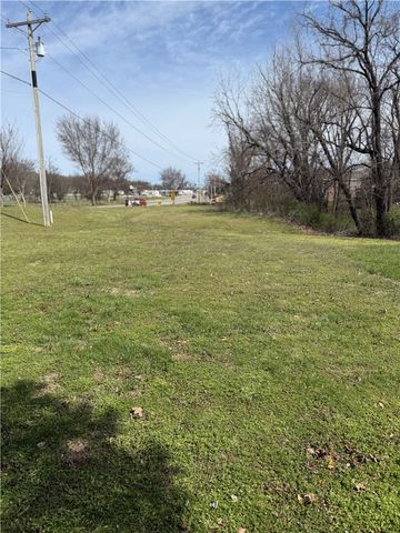 2983 Wagon Wheel Road, Springdale, AR 72762