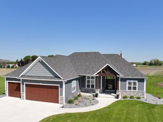 28516 Blue Crane COURT, Waterford, WI 53185