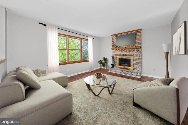 211 NONANTUM DR, Newark, DE 19711