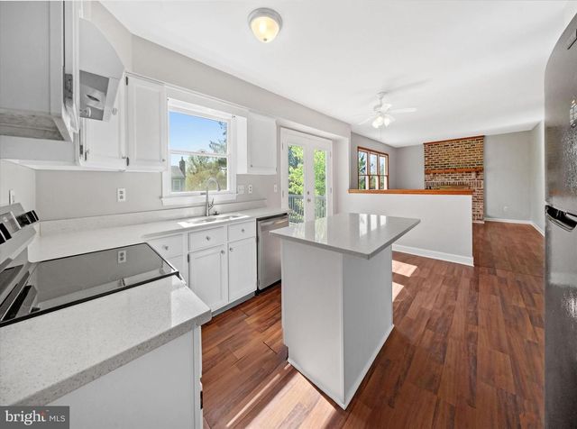 211 NONANTUM DR, Newark, DE 19711