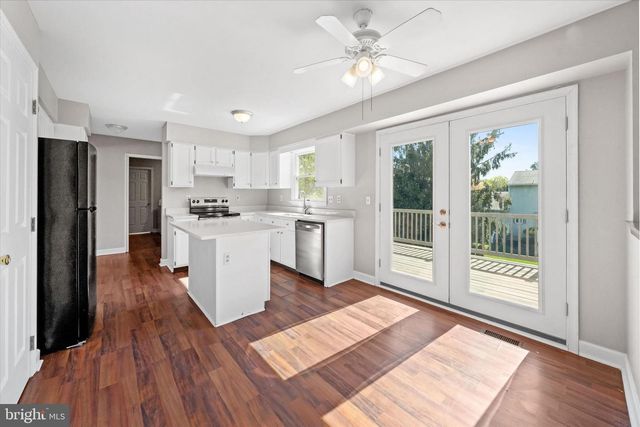 211 NONANTUM DR, Newark, DE 19711