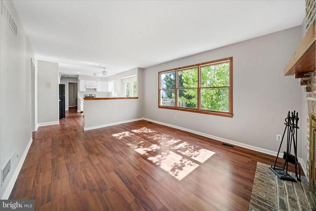 211 NONANTUM DR, Newark, DE 19711