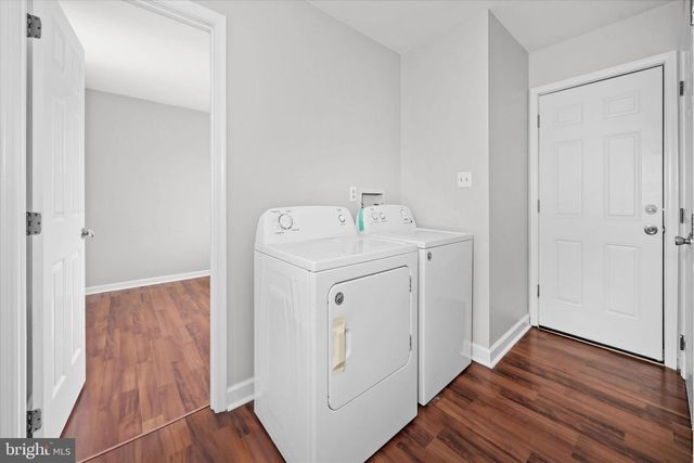 211 NONANTUM DR, Newark, DE 19711