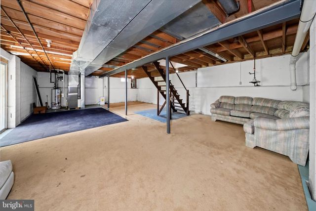 211 NONANTUM DR, Newark, DE 19711