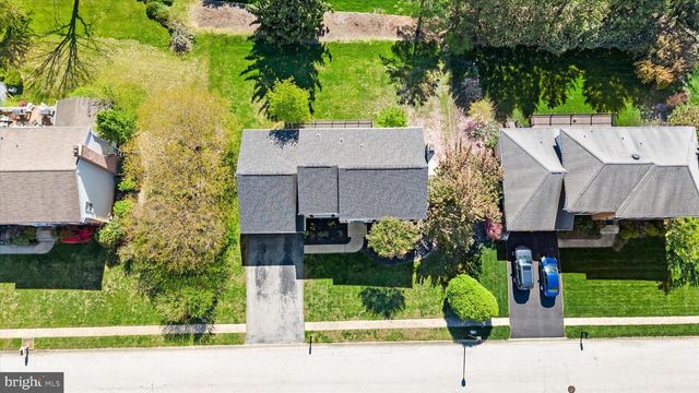 211 NONANTUM DR, Newark, DE 19711