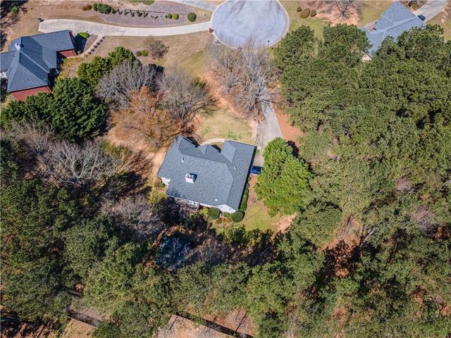 2199 Cedar Lake Court, Loganville, GA 30052