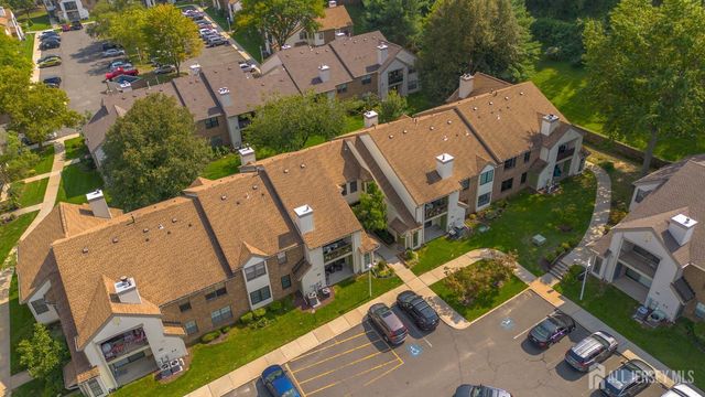 709 Sunshine Court, Sayreville, NJ 08859