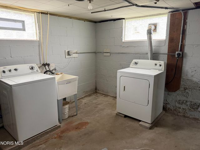 2189 Mellwood Avenue, Toledo, OH 43613