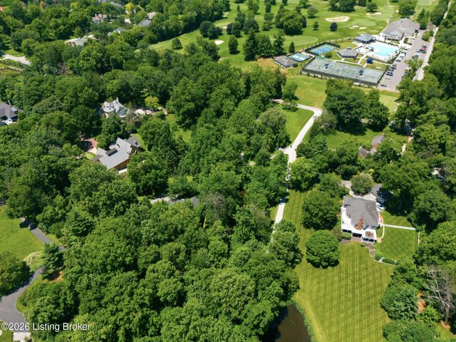 12204 E Osage Rd, Louisville, KY 40223