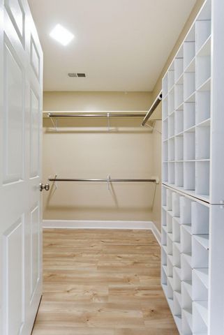 3028 Arrowhead Drive, Lexington, KY 40503