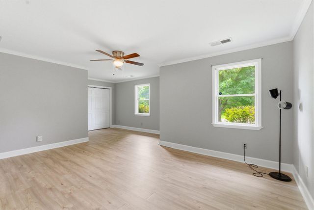 3028 Arrowhead Drive, Lexington, KY 40503