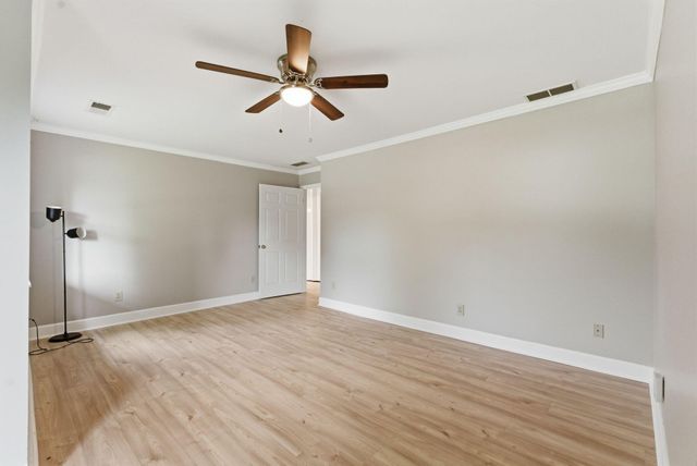 3028 Arrowhead Drive, Lexington, KY 40503
