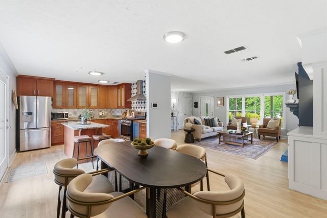 3028 Arrowhead Drive, Lexington, KY 40503
